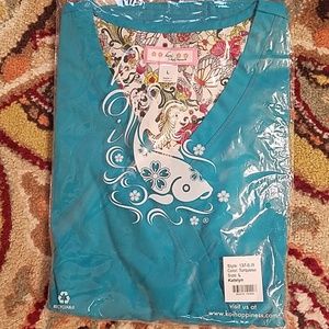 Koi scrub top, NWT